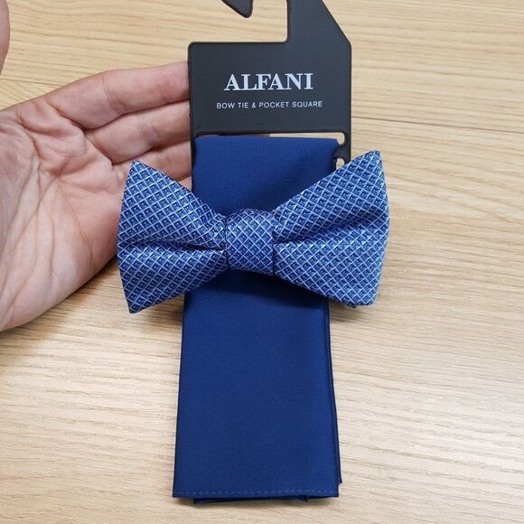ALFANI Mens Bow Tie & Pocket Square Blue Diamond Check Solid Satin Pre-Tied Set - Picture 1 of 4